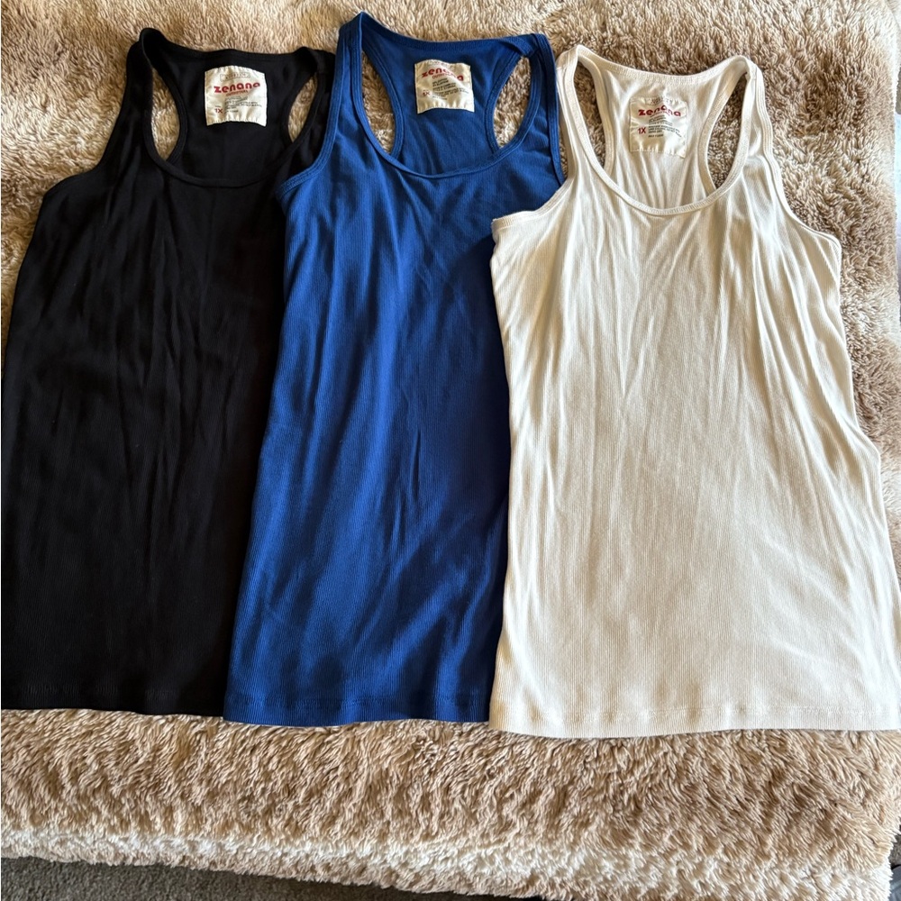 Zenana Outfitters Blue and White Fitted Sleeveless Tank Tops-set of 3